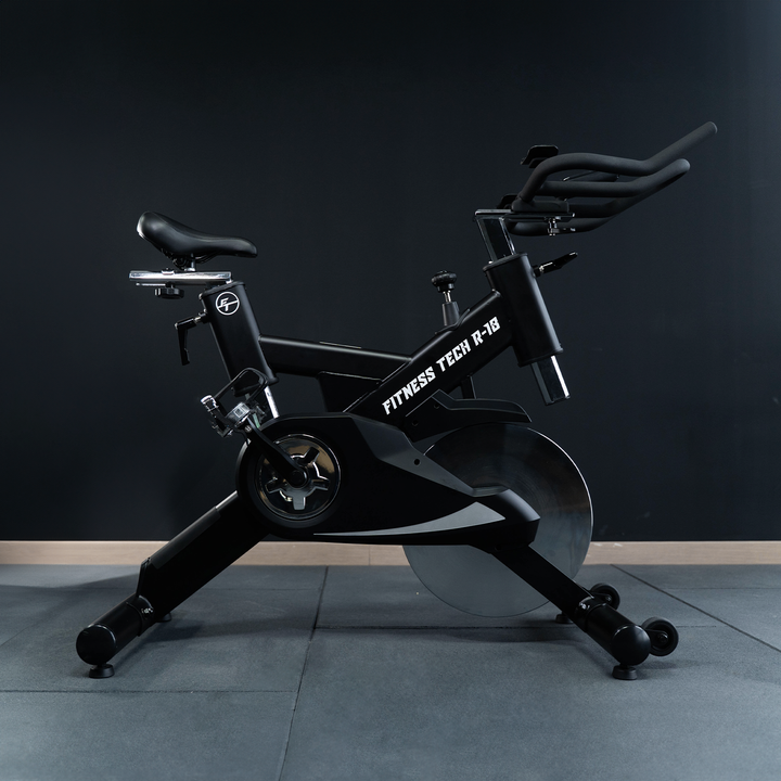 Vélo d'appartement R-18