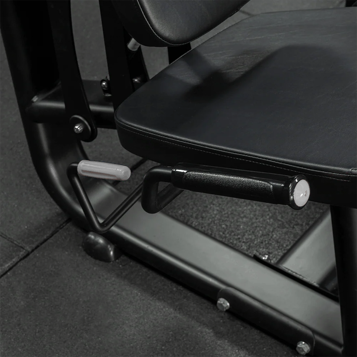 Seated Femoral | Selectorized Machine - Pro Series