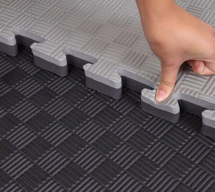 Tatami | Negro y gris | Fitness Tech